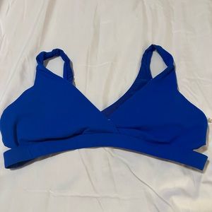 blue fabletics criss cross bra